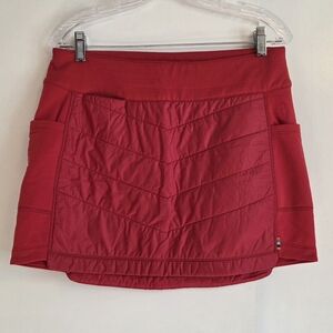 SMARTWOOL Red Quilted Mini Skirt  Medium